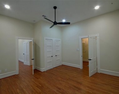 505 Winnie Street - Photo Thumbnail 16