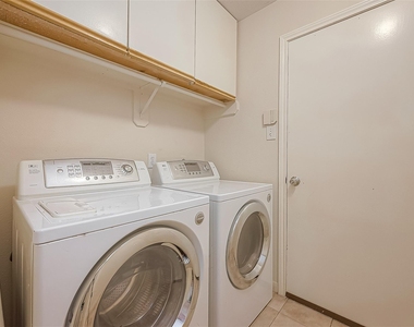 207 Rolling Plains Drive - Photo Thumbnail 30