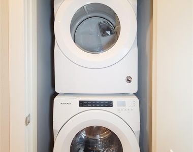 411 West 26th Street - Photo Thumbnail 37