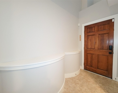 411 West 26th Street - Photo Thumbnail 25