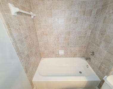 411 West 26th Street - Photo Thumbnail 32