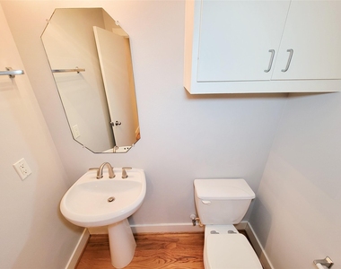 411 West 26th Street - Photo Thumbnail 36
