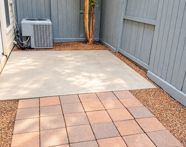 2368 Bastrop Street - Photo Thumbnail 9