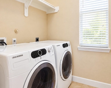 2368 Bastrop Street - Photo Thumbnail 6