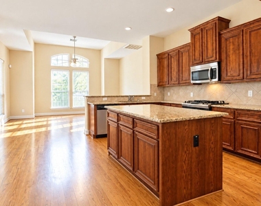 2368 Bastrop Street - Photo Thumbnail 1