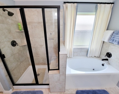 22902 Henderson Row Drive - Photo Thumbnail 37