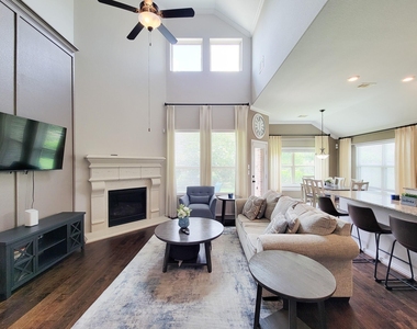 22902 Henderson Row Drive - Photo Thumbnail 19