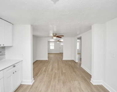 7222 San Angelo Street - Photo Thumbnail 21