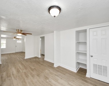 7222 San Angelo Street - Photo Thumbnail 20