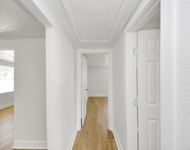 7222 San Angelo Street - Photo Thumbnail 26