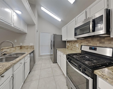 17402 Eastwood Circle - Photo Thumbnail 4