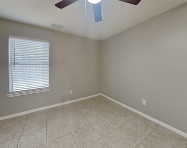 17402 Eastwood Circle - Photo Thumbnail 14