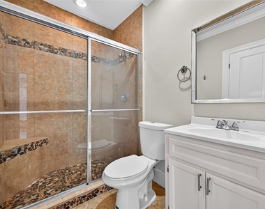 1929 Hawthorne Street - Photo Thumbnail 21
