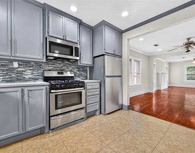 1929 Hawthorne Street - Photo Thumbnail 14