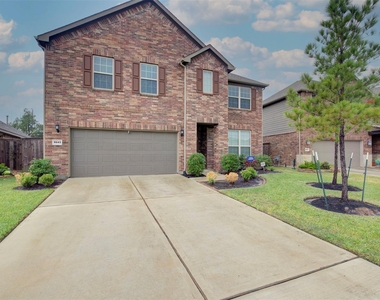 9643 Thimbleweed Drive - Photo Thumbnail 4