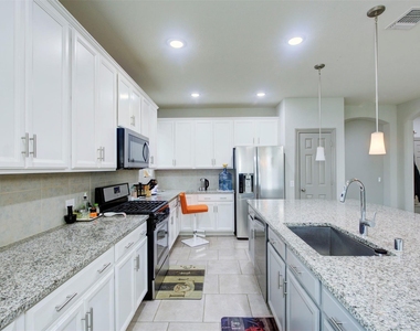 9643 Thimbleweed Drive - Photo Thumbnail 9