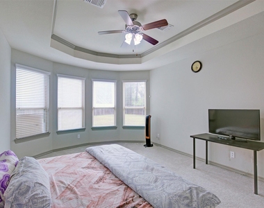 9643 Thimbleweed Drive - Photo Thumbnail 25