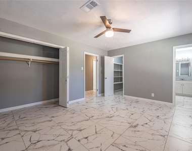 2511 Meadow Lane - Photo Thumbnail 15