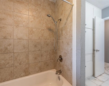 2511 Meadow Lane - Photo Thumbnail 11