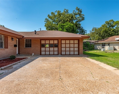2511 Meadow Lane - Photo Thumbnail 23