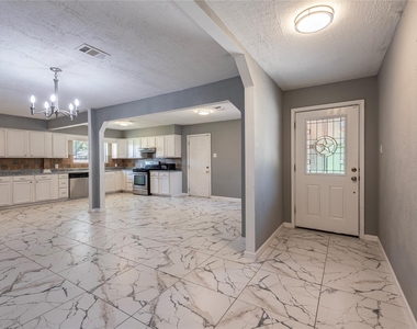 2511 Meadow Lane - Photo Thumbnail 3