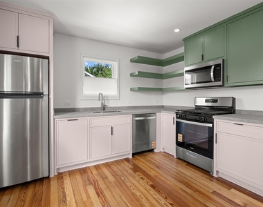 717 Arlington Street - Photo Thumbnail 7