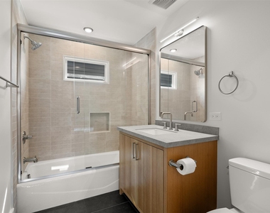 717 Arlington Street - Photo Thumbnail 13