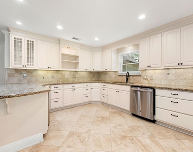 27202 Wells Lane - Photo Thumbnail 3