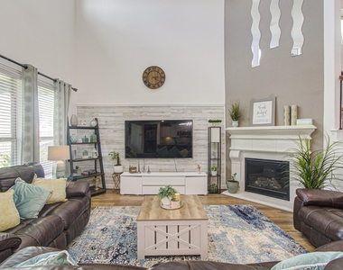 13403 Noble Landing Lane - Photo Thumbnail 11