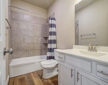 13403 Noble Landing Lane - Photo Thumbnail 39