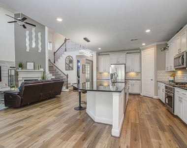 13403 Noble Landing Lane - Photo Thumbnail 15