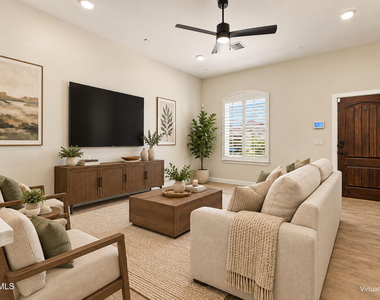 656 Paseo Dulce Avenue - Photo Thumbnail 1