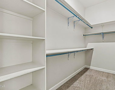 656 Paseo Dulce Avenue - Photo Thumbnail 11