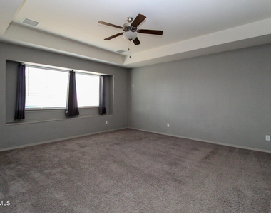 12741 Tre Maximiliano Avenue - Photo Thumbnail 15
