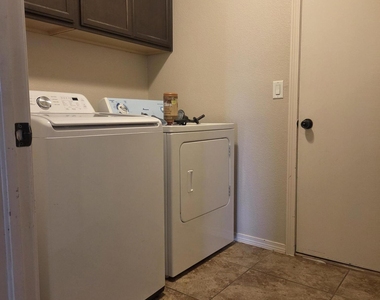 14189 N Point Avenue - Photo Thumbnail 13