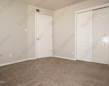 14681 Boer Trail Avenue - Photo Thumbnail 15