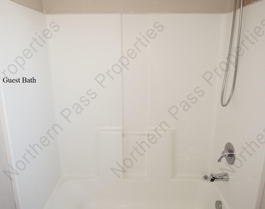 14681 Boer Trail Avenue - Photo Thumbnail 19