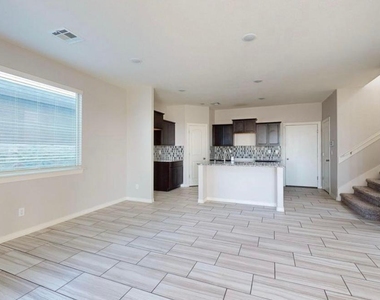 14925 Pebble Hills Boulevard - Photo Thumbnail 3