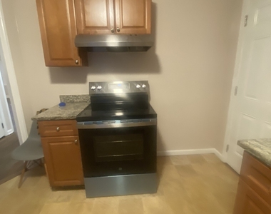 139 Sage Avenue - Photo Thumbnail 12
