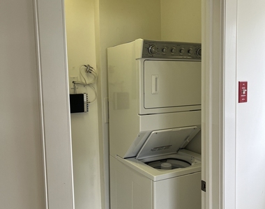 1343 Boston Post Road - Photo Thumbnail 13