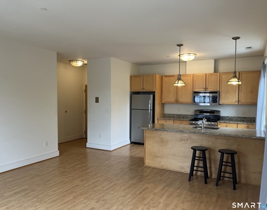 1343 Boston Post Road - Photo Thumbnail 1
