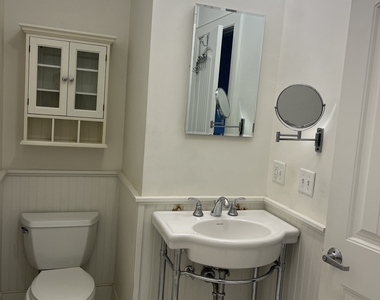 1343 Boston Post Road - Photo Thumbnail 8