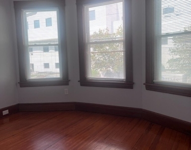 183 Hawley Avenue - Photo Thumbnail 4
