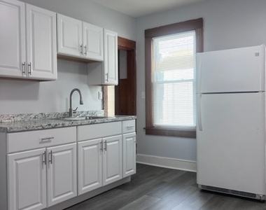 183 Hawley Avenue - Photo Thumbnail 2