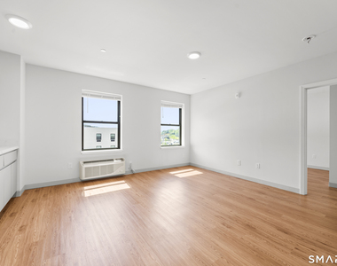158 Main Street - Photo Thumbnail 6