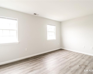 81-95 Park Avenue - Photo Thumbnail 17