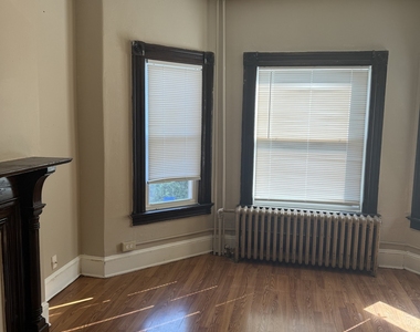 107 Hungerford Street - Photo Thumbnail 1