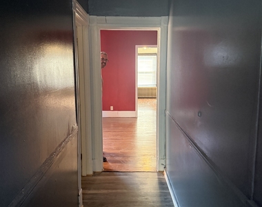 107 Hungerford Street - Photo Thumbnail 5