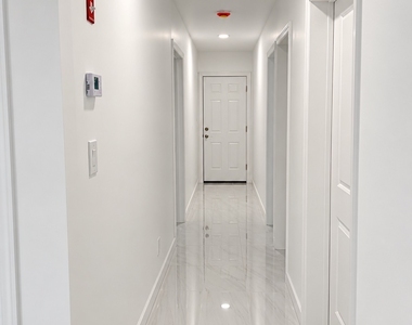 1660 Reservoir Avenue - Photo Thumbnail 7