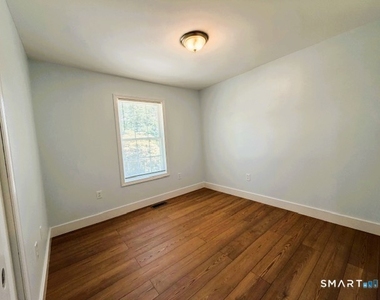 83 Essex Avenue - Photo Thumbnail 14